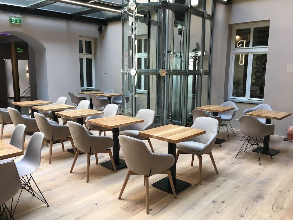 查理大桥moods酒店 布拉格